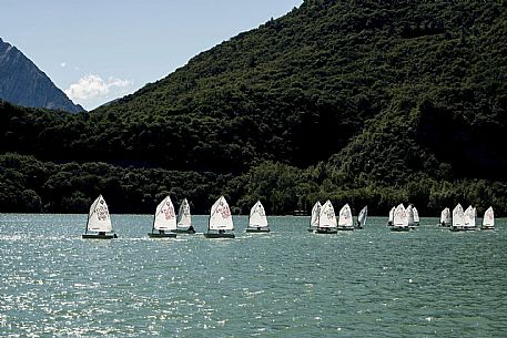 Mini Yacht race at Cavazzo lake